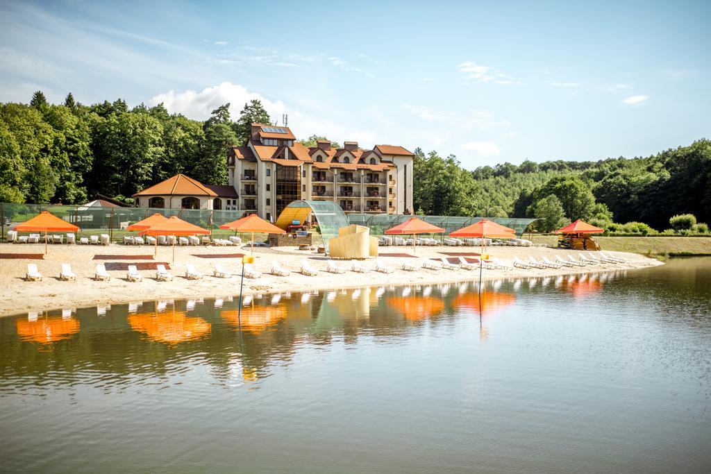 Buhta Vikingiv Hotel Vodniki Bagian luar foto