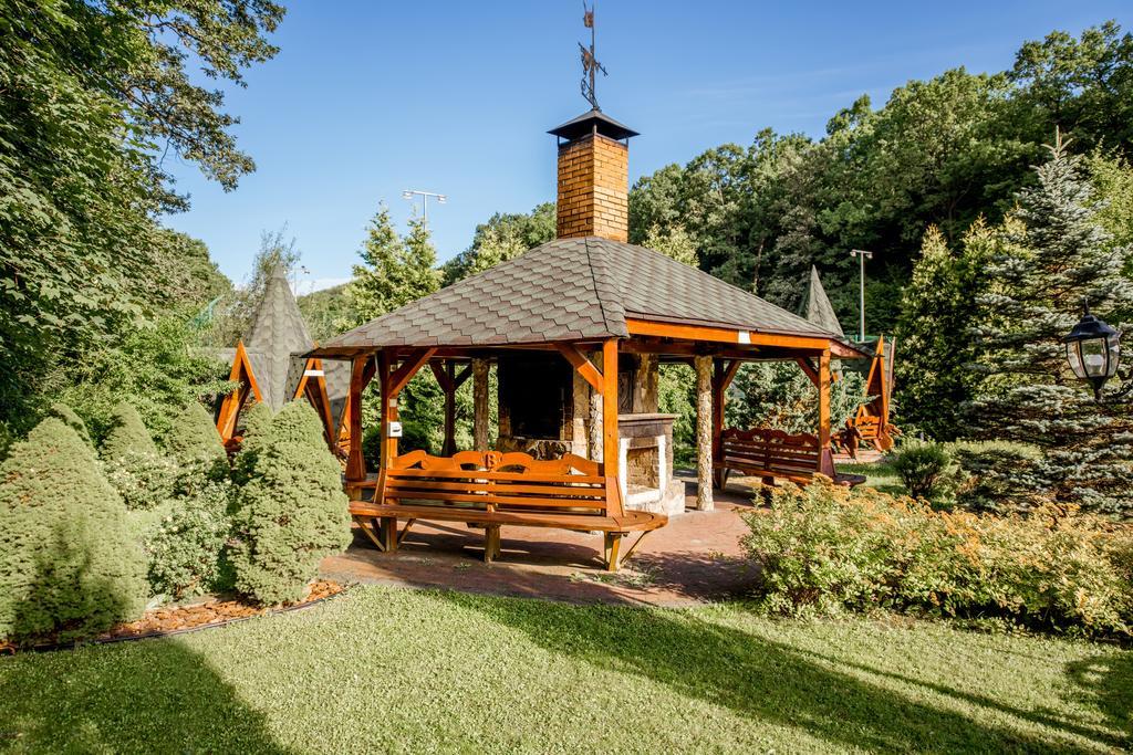 Buhta Vikingiv Hotel Vodniki Bagian luar foto