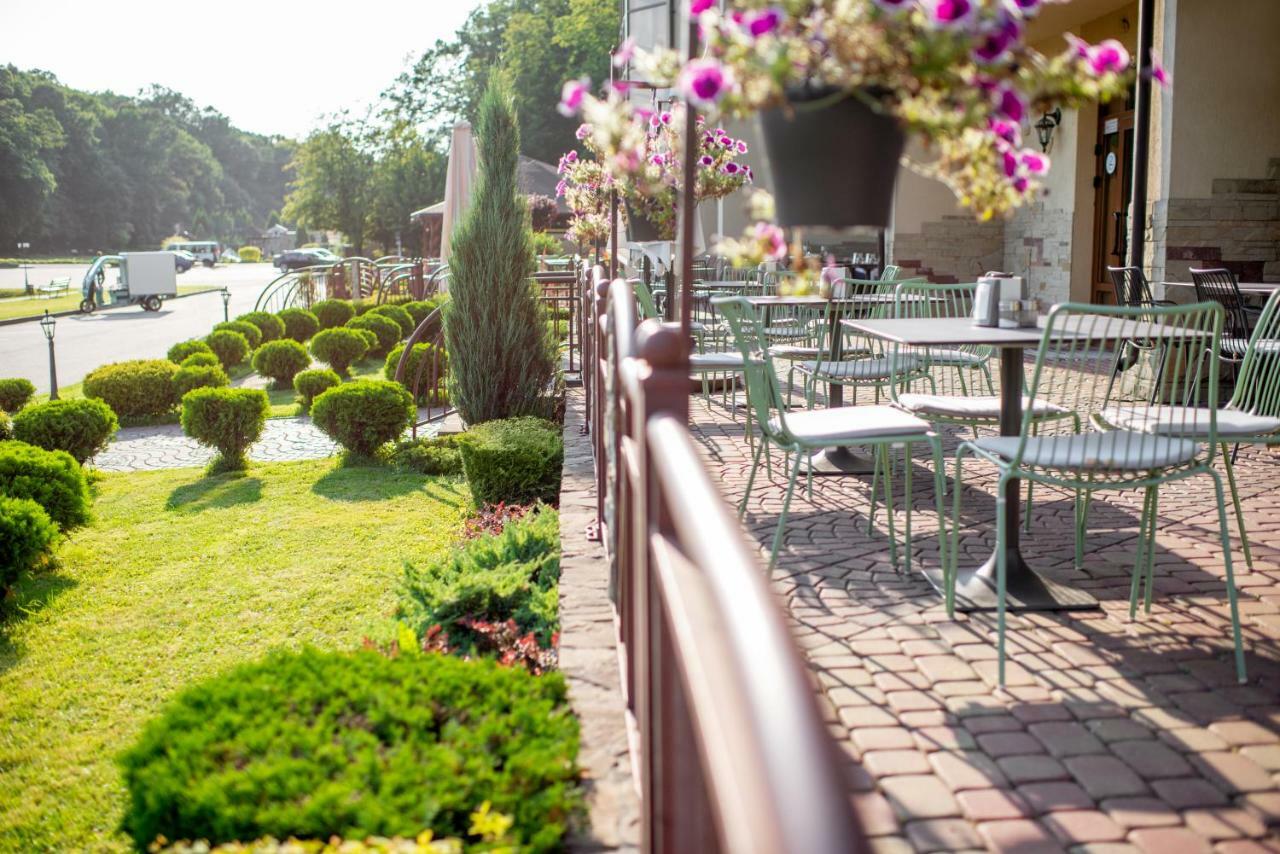 Buhta Vikingiv Hotel Vodniki Bagian luar foto